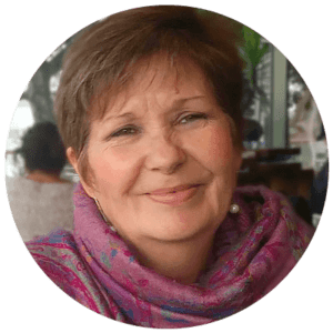 Our Team 27 Elizabeth Skinner portrait